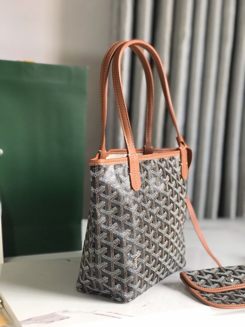 Goyard Shopping Bags